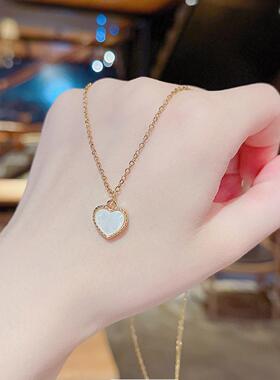 ins风东大门经典款爱心贝母钛钢