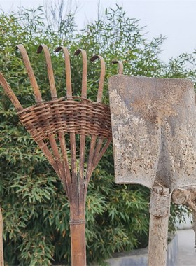 民俗怀旧老物件锄头农具铁锨y木耙老式旧农耕工具收藏品道具摆件