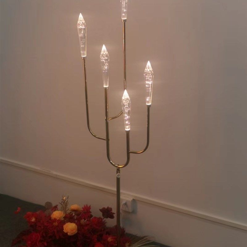 2023新款铁艺婚庆道具水晶发光7头尖珠路引婚礼摆件迎宾区装饰灯,淘宝优惠券,粉丝福利购,淘宝优惠卷