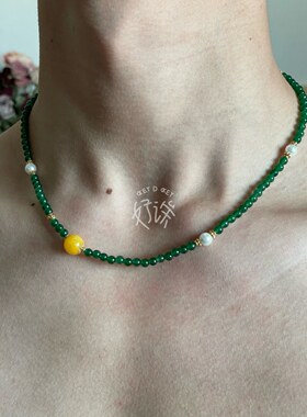 好诶 · AuroraAeil系列 · 苔醒春涧天然石项链/蜜柚祖母绿石
