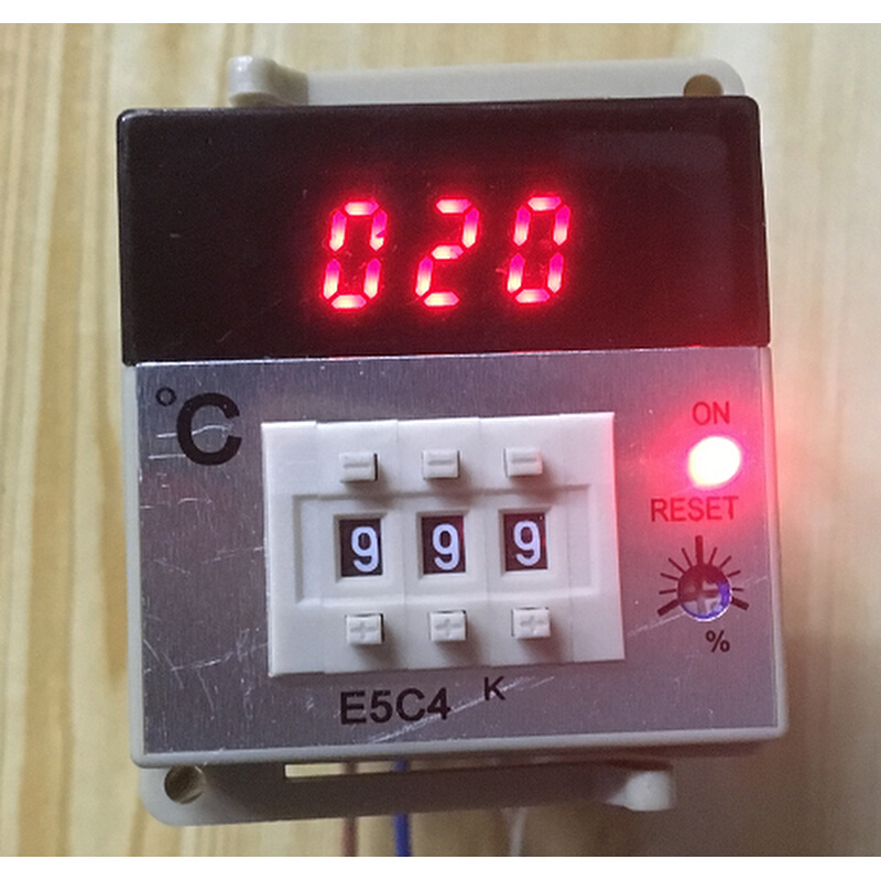 仪表E5C4-R20数显温控仪 输出控制接触器 温度控制器 K 型