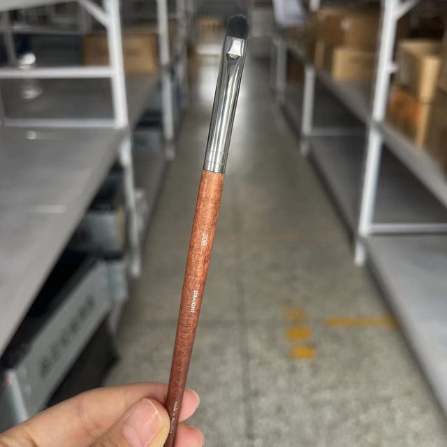 Makeupforeve makeup brush 210 eye shadow brush 124 powder brush 174 concealer brush blush brush lip