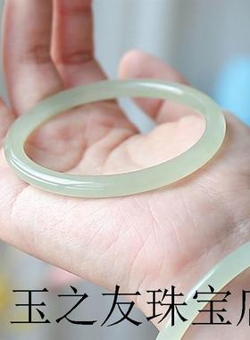 高端新疆和田玉青玉手镯少女款细圆条高端玉石镯子叮当晴水玉镯子