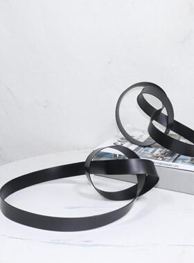 缠绕轻奢现代简约手工绕环几何摆件金属纸镇样板房售楼处软装饰品