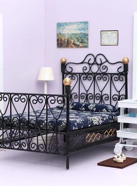 1:12迷你娃娃屋家具摆件铁床OB11卧室双人床仿真公主床模型床