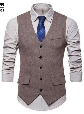 新款衣柜样板房衣帽间摆件服装帽子包包男士衣橱男士马甲陈列道具