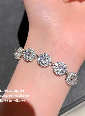 璨若星河鸽子蛋宝石项链 t富家千金镀18K金 花朵2克拉锆石手链戒