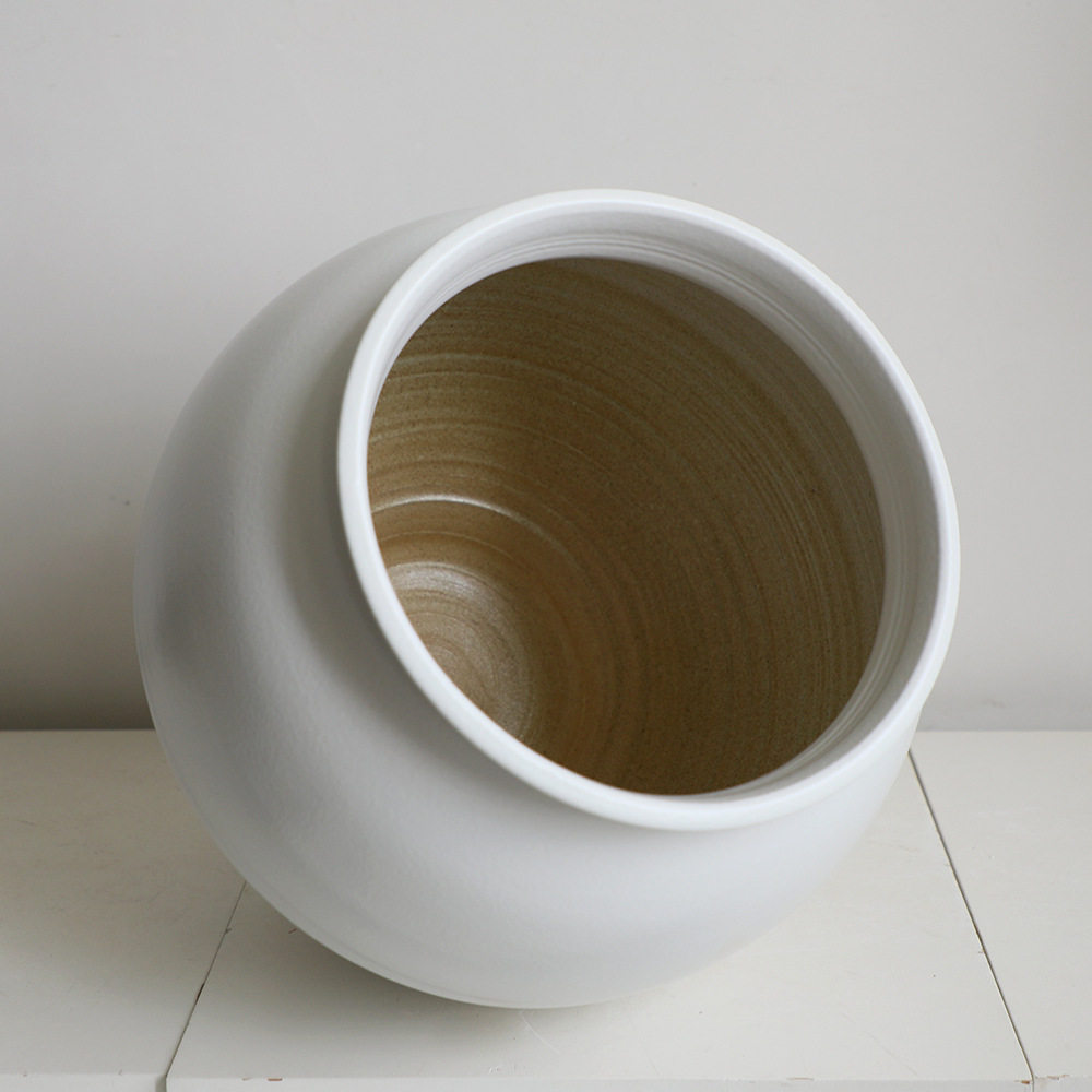 现代简约大口白色现代落地月亮罐陶瓷花瓶客厅装饰品民宿摆件批发,淘宝优惠券,粉丝福利购,淘宝优惠卷