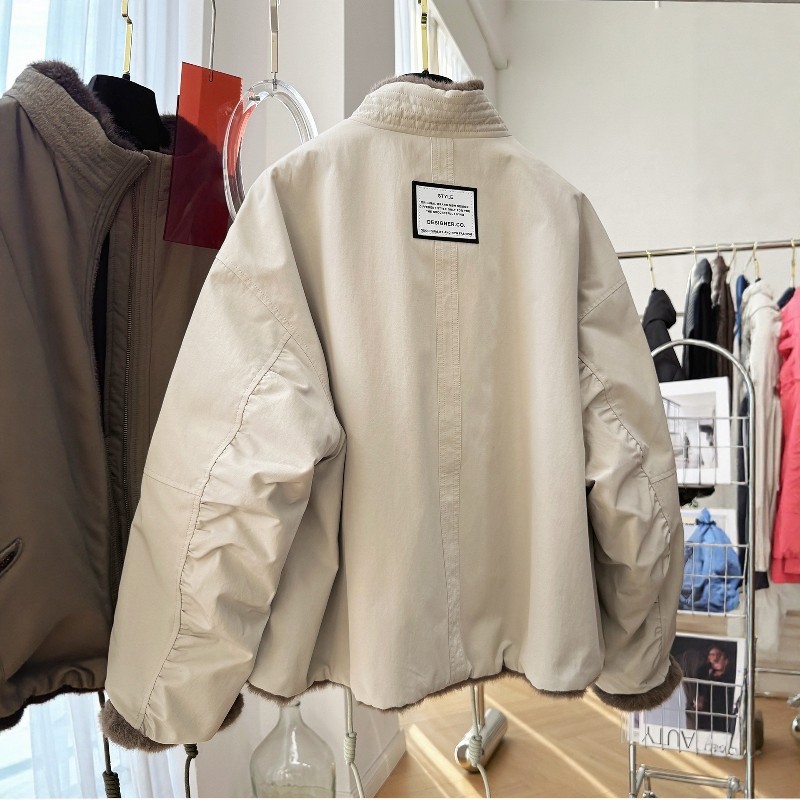 2025冬季新款高级感立领短款工装外套女毛毛内胆仿皮草派克服夹克,淘宝优惠券,粉丝福利购,淘宝优惠卷