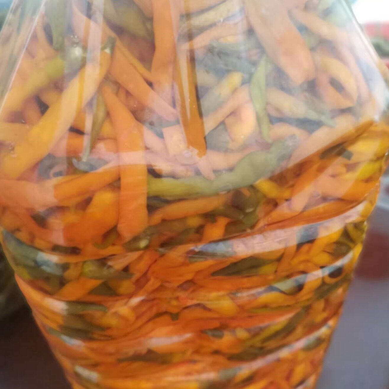原王十万乡浸黄辣椒酸辣椒腌辣椒酒店餐饮商用农家10kg大桶