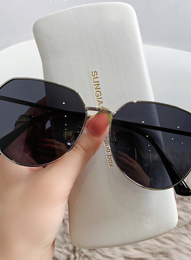 瑞亚博偏光防紫外线开车墨镜女