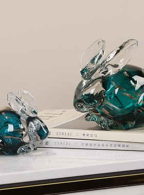 现代简约琉璃招财兔摆件轻奢客厅书房卧室桌N面可爱兔子送礼装饰