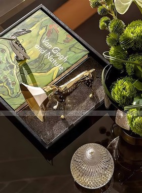 一匚 简约现代软装金属花艺花器套装 样板间会所客厅Y茶几组合摆