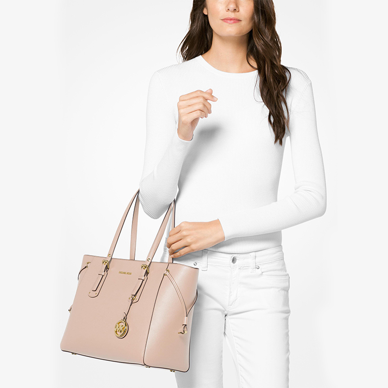 MICHAEL KORS Voyager 女士中号托特包 - 图2