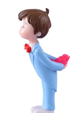 婚纱情侣摆件 婚礼家居装饰卡通情侣结婚摆件 车载内饰摆饰批发