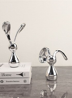 现代极简卡通创意抽象趣味兔子z摆件客厅酒柜样板房儿童房家居饰