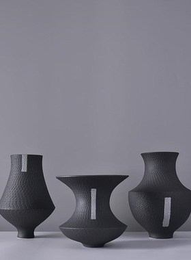 腾跃黑色条纹创意l陶瓷酒店客厅电视柜书柜艺术摆件家居装饰品