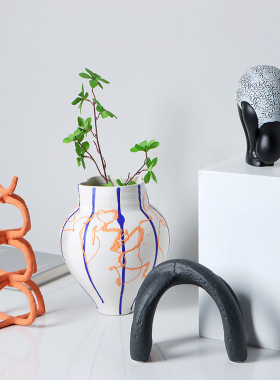 现代简约组合饰品摆件样板间售楼处玄关客厅电视柜V干花器几何装