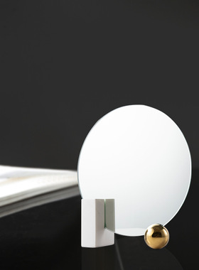 北欧简约大理石梳妆台装饰创意轻奢卧室售楼M处酒柜桌面装饰品高