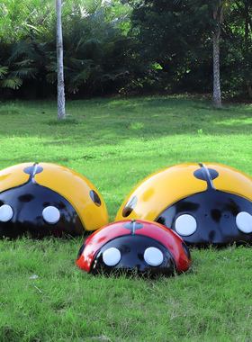 户外游乐场仿真七星瓢虫雕塑卡通彩绘甲壳虫昆虫草坪装饰坐人摆件