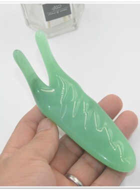 抖音同款美鼻神器瘦鼻子翼鼻塞通鼻刮鼻器缩鼻翼器挺鼻刮痧