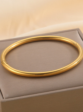 钛钢手镯 圆形光面素圈不锈钢镯子女生感 时尚简约开口手环