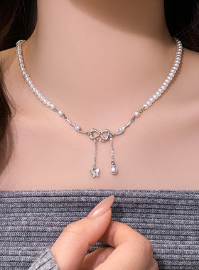 白色珍珠串珠蝴蝶结吊坠项链女轻奢小众精致锁骨链气质感饰品