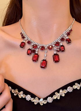 深绯都市法式复古红宝石项链