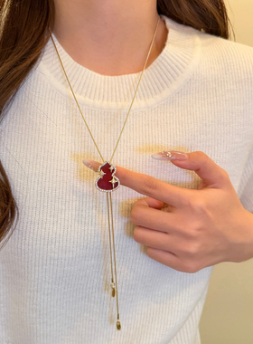 福满小马！红色丝绒飞马吊坠项链