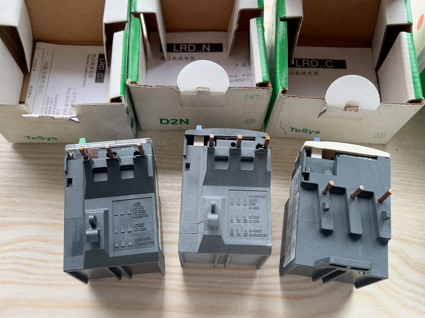 施耐德 热过载继电器 LRE16N，9-13A，有一个。 - 图1