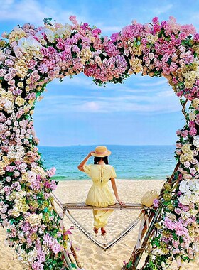 户外景区网红爱心玫瑰花摆件情侣B拍照打卡大雕塑门店婚庆潮品装