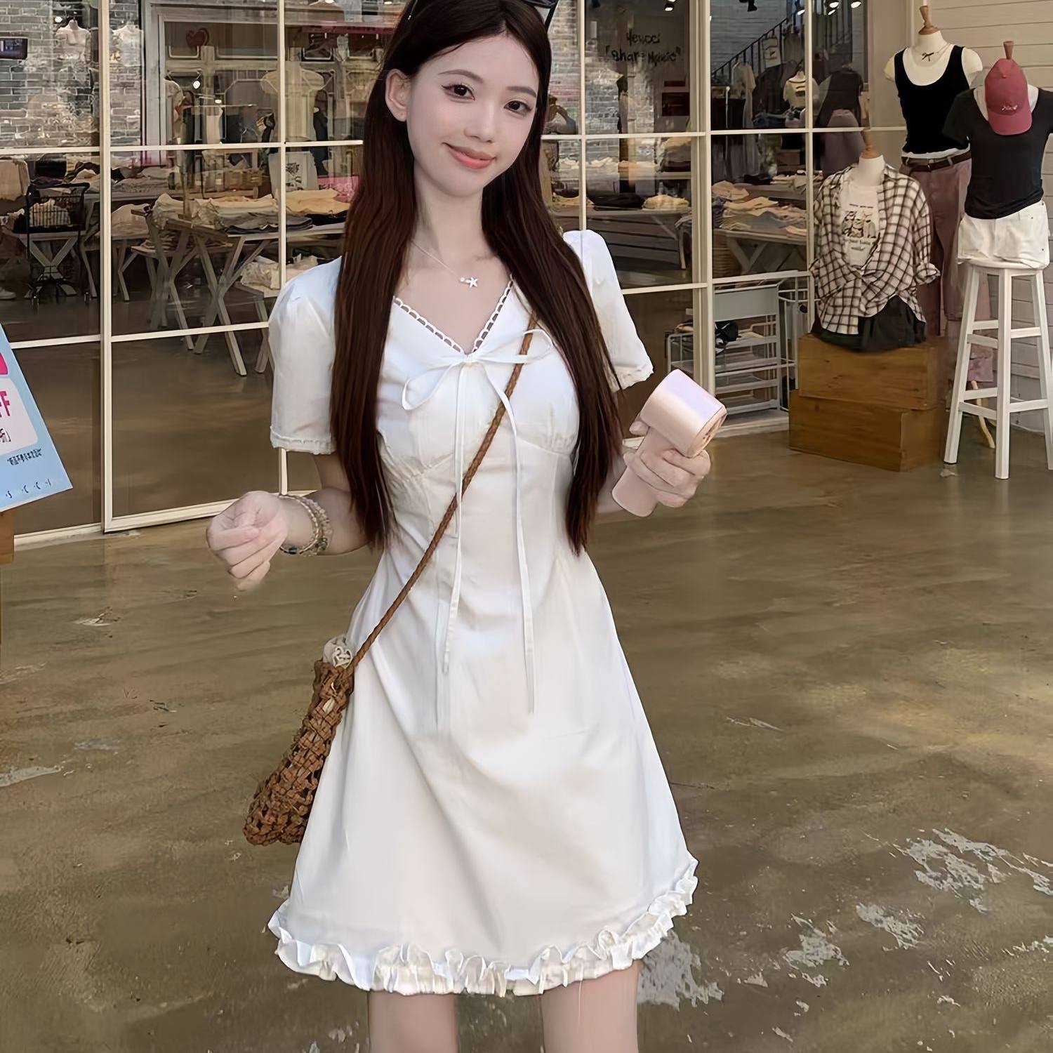 TYK 2026夏季法式绝美连衣裙女气质收腰长裙茶歇裙