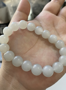 和田玉白玉柔光10mm手串包容微发灰冰裂和一颗打孔崩坏珠