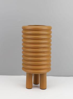 北欧创意树脂条纹花器摆件样板房电视柜卧室书房客厅桌面软装饰品