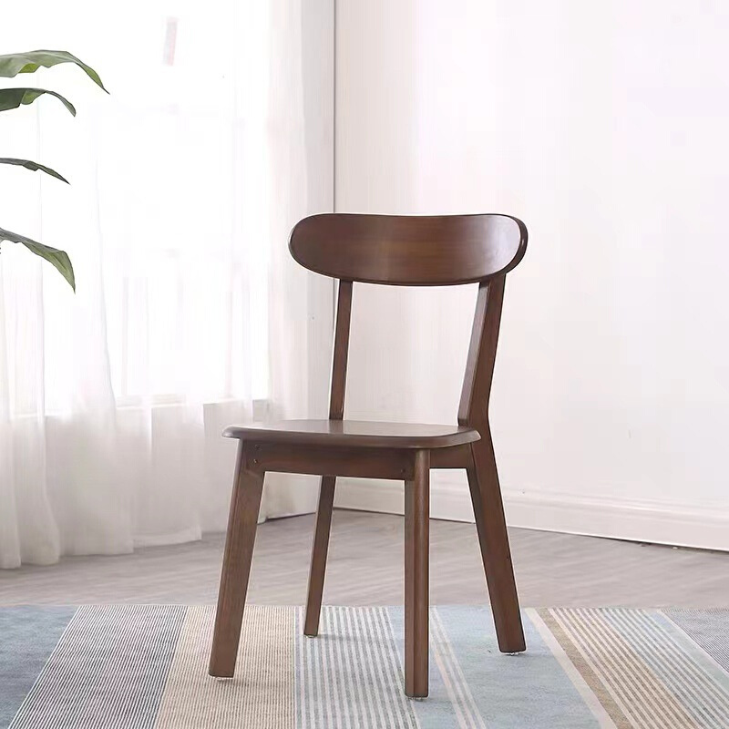 北欧餐厅单人舒适椅子 简约现代靠背椅 实木餐椅橡木休闲路易斯