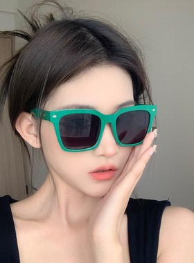 韩版个性绿色复古方形墨镜女潮级感街拍夏季大脸显瘦太阳眼镜男
