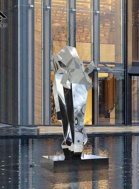 不锈钢镜面几何马头摆件酒店室外售楼处景观水池艺术装置落地雕塑