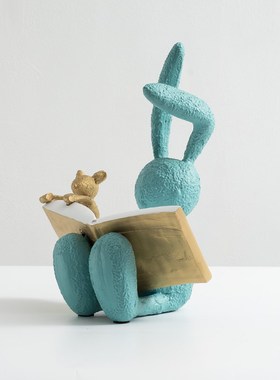 精选创意卡通兔子摆件客厅可爱公仔装饰品简约现代样板间儿童房软