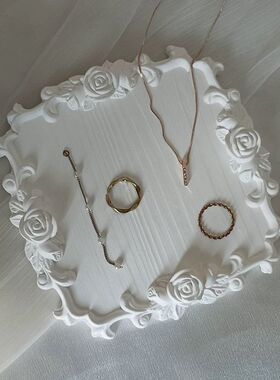 ins 浮雕玫瑰花盘轻奢简约 DIY 礼物置物收纳拍照布景装饰盘子
