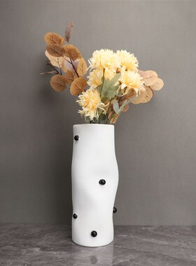 新中式树脂白色黑点花器样板房售D楼部卧室书房客厅餐厅桌面摆件