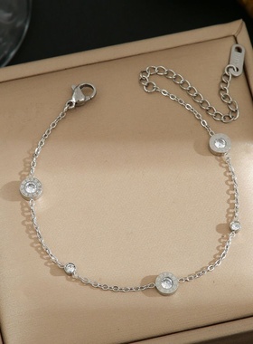 2025新款钛钢罗马小钻闺蜜轻奢手链女款精致百搭高级感简约配饰