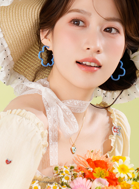 桑蕾铃兰吊坠项链女时尚潮流原创设计2026年春新款爆款