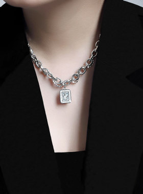 配T恤的美式嘻哈冰糖项链项链