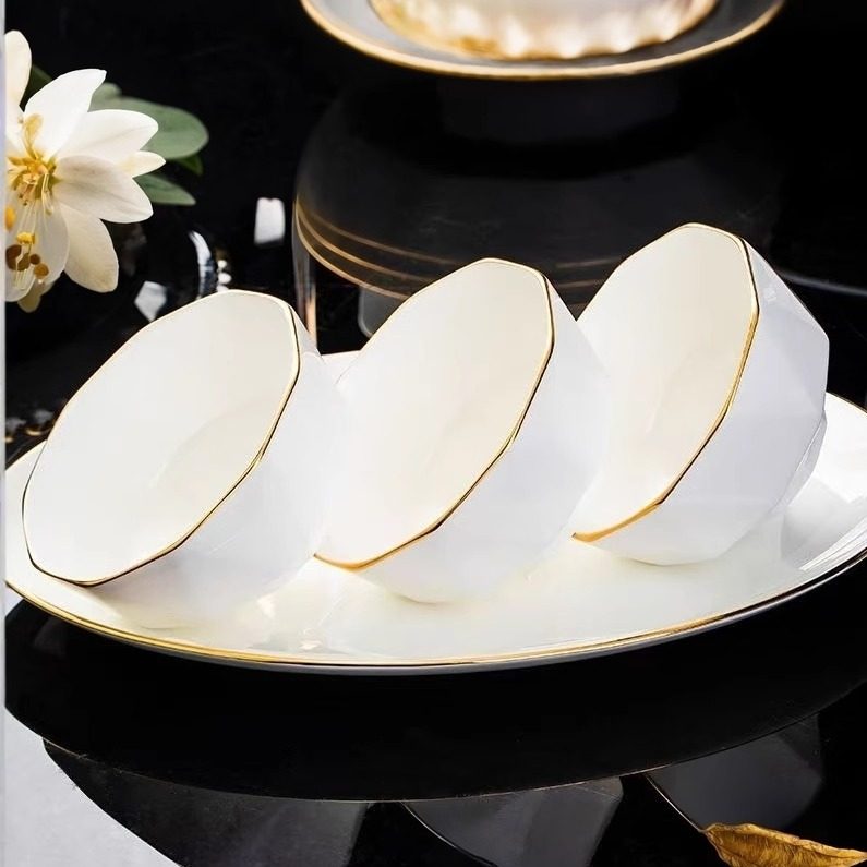 北欧轻奢陶瓷碗家用2025新款陶瓷吃饭碗面碗大汤碗大碗釉下彩餐具