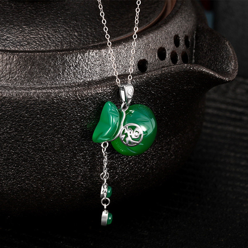 梦金园福字银吊坠925福袋银挂坠玉佩玉髓坠小福包节日送母亲礼物,淘宝优惠券,粉丝福利购,淘宝优惠卷