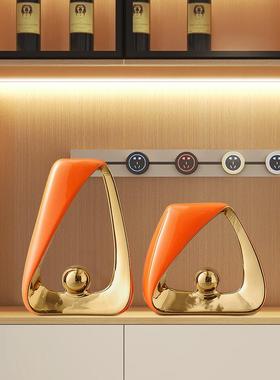 轻奢高档现代家居新房子客厅电视柜酒柜入门玄关摆件装饰品工艺品