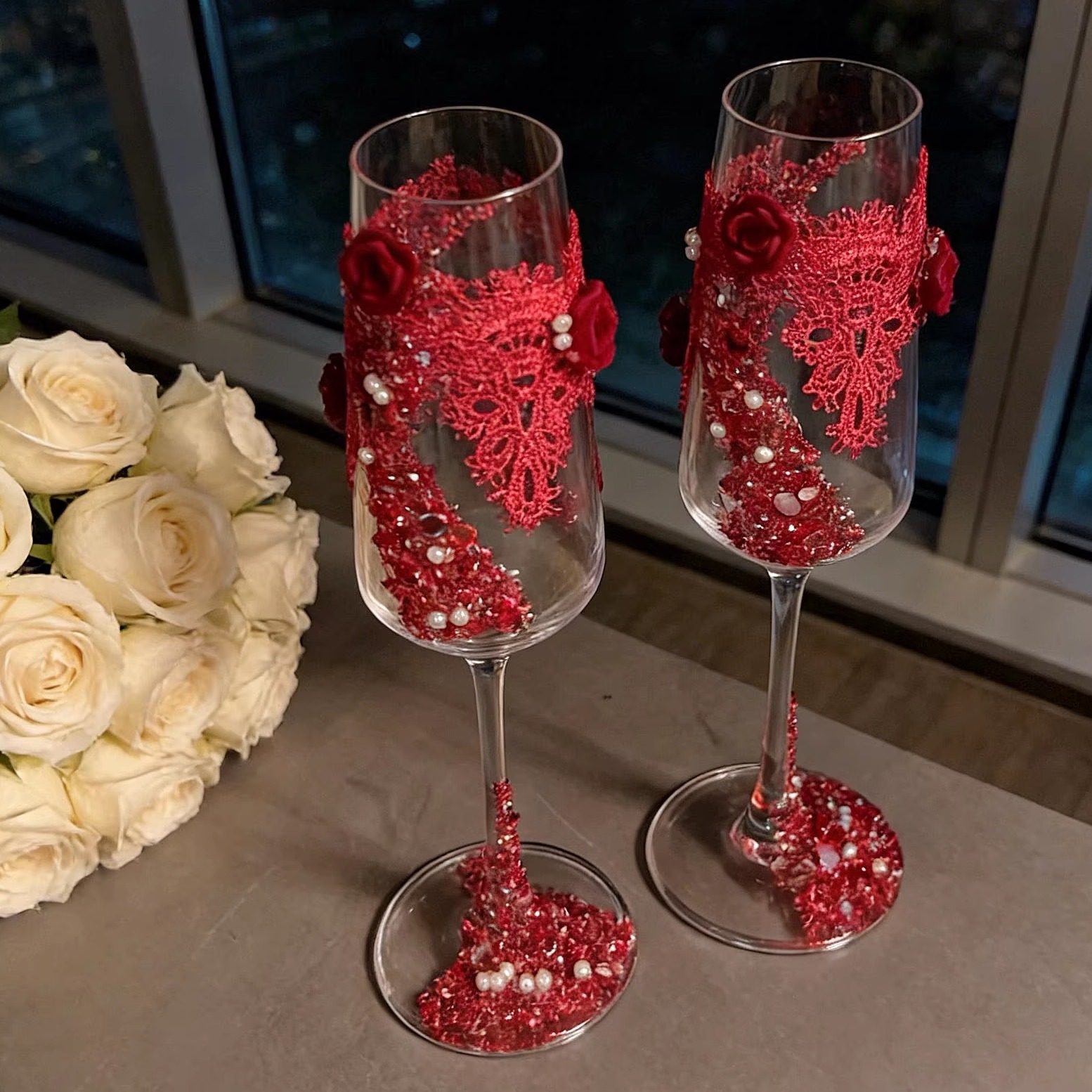 红色香槟杯DIY材料包结婚敬酒杯订婚礼物装饰杯一对新娘礼物闺蜜,淘宝优惠券,粉丝福利购,淘宝优惠卷