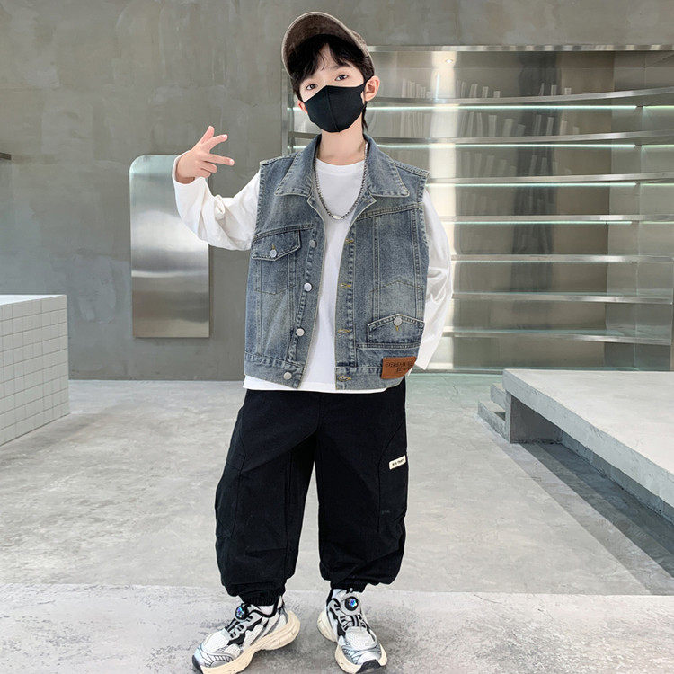 水洗翻领常规款牛仔布扣子马甲,淘宝优惠券,粉丝福利购,淘宝优惠卷