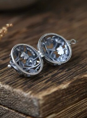 荷花香囊女925银做旧可打开吊坠