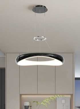 2025年新款奶油风LED个性创意吊灯 高亮全光谱餐厅吧台中山灯具